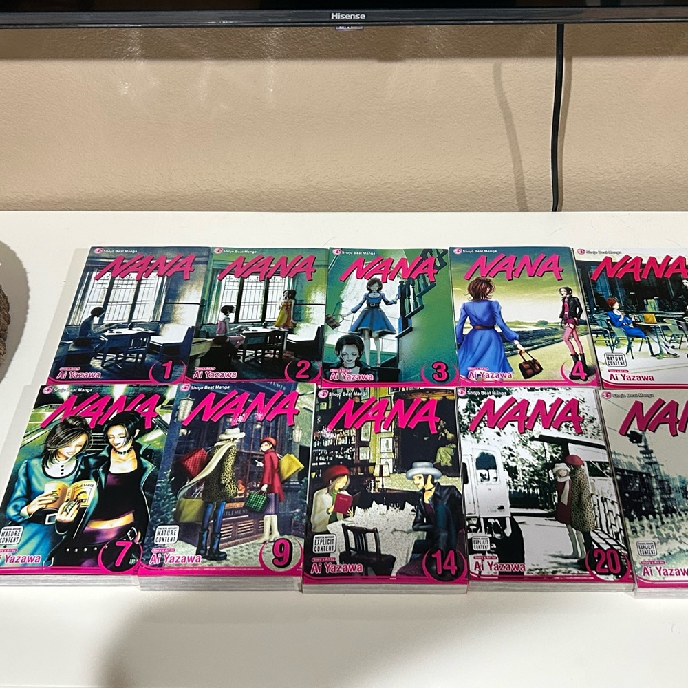 NANA Manga Volumes Lot of (10 TOTAL) 1-5, 7, 9, 14, 20-21